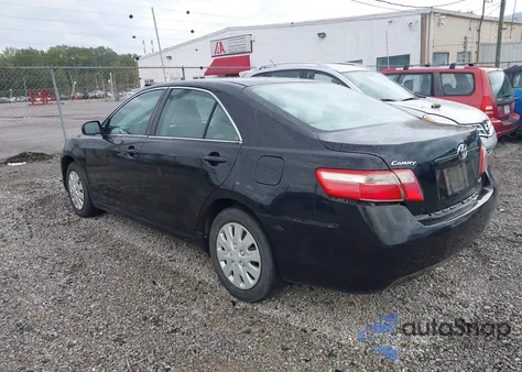 2008 Toyota Camry Le z USA, uszkodzony, nr VIN 4T1BE46K48U774892